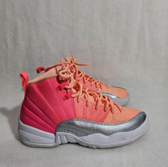 Air Jordan 12 Retro GS Sunrise Pink Basketball Sneakers - Picture 3 of 6